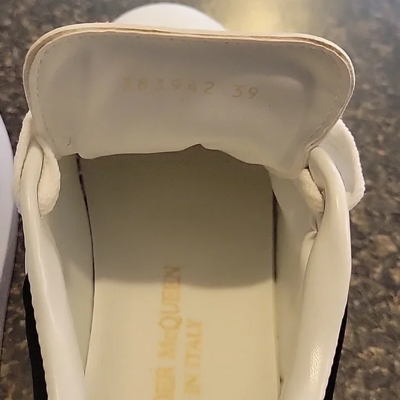ALEXANDER McQUEEN SIZE ER 39 US 7.5 WHITE&BLACKAUTHENTIC